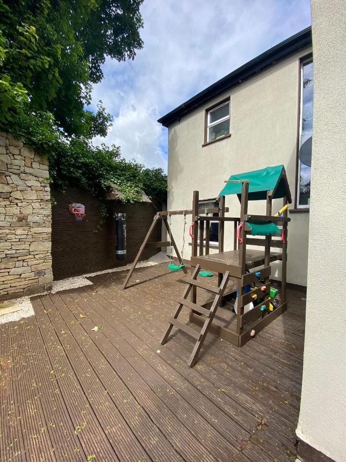 Town Villa With Charming Garden, Bbq Area & Sleeps 6 Cashel  Dış mekan fotoğraf